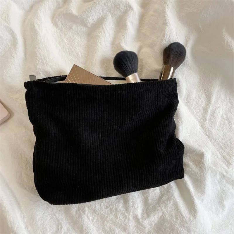 Kosmetyczka podróżna z sztruks – Beauty Makeup Women recenzja i cena