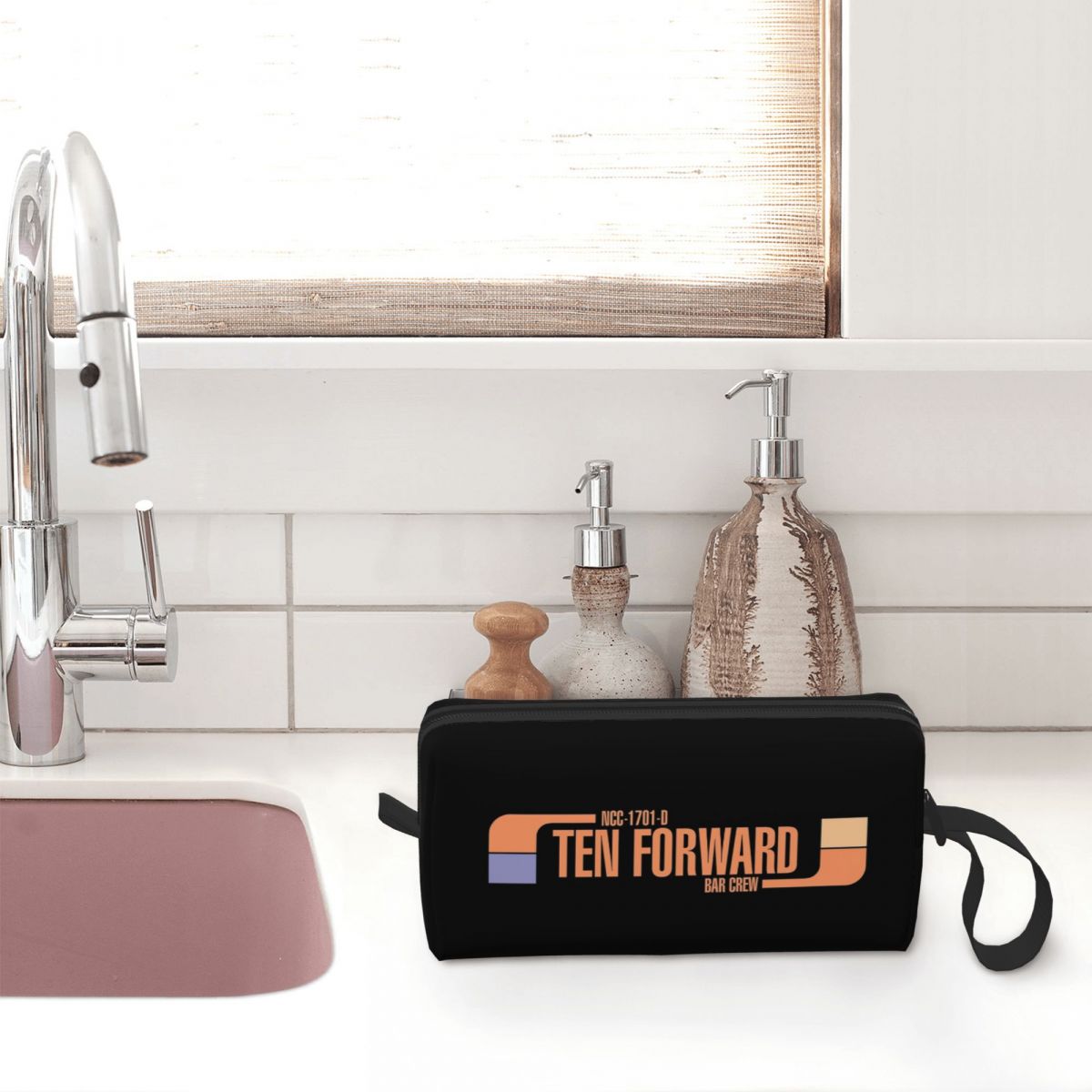Kosmetyczka Ten Forward Bar Cr – Beauty Makeup Bar recenzja i cena